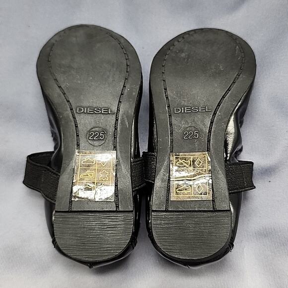 DIESEL BLACK PATENT LEATHER MARY JANE BALLET BABY FLATS BABY NEW WNB SIZE 6 - Picture 6 of 15